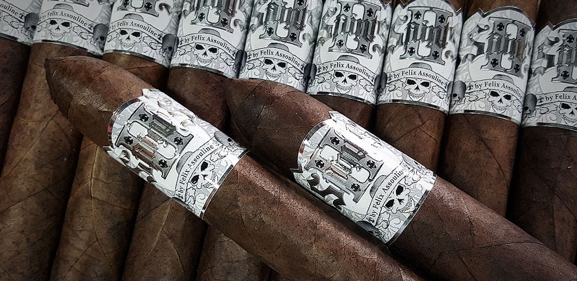 2 Saints Platinum Cigars by Felix Assouline